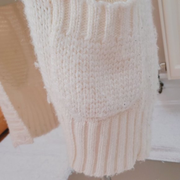 H&M Mid Length Ribbed Knit Cardigan- Wool Blend in Cream- Size 4 - Picture 10 of 13